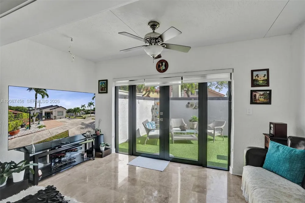 14335 SW 112th Ter Miami, FL 33186