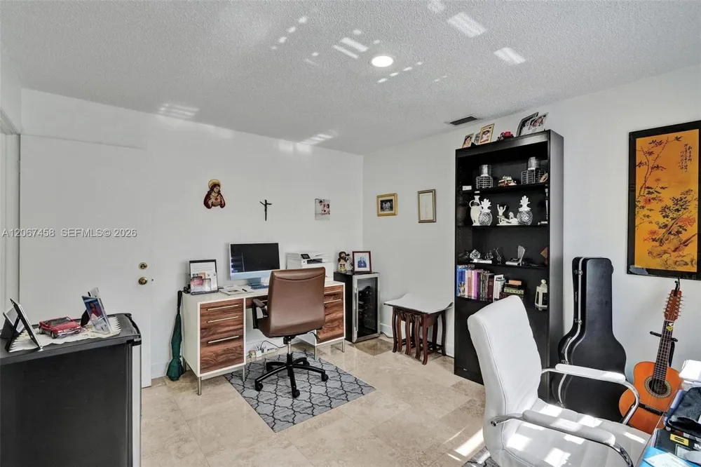 14335 SW 112th Ter Miami, FL 33186