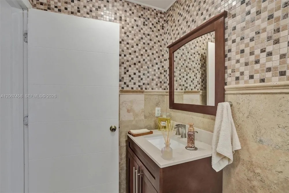 14335 SW 112th Ter Miami, FL 33186