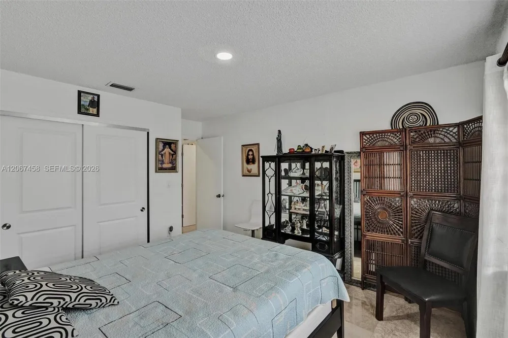 14335 SW 112th Ter Miami, FL 33186