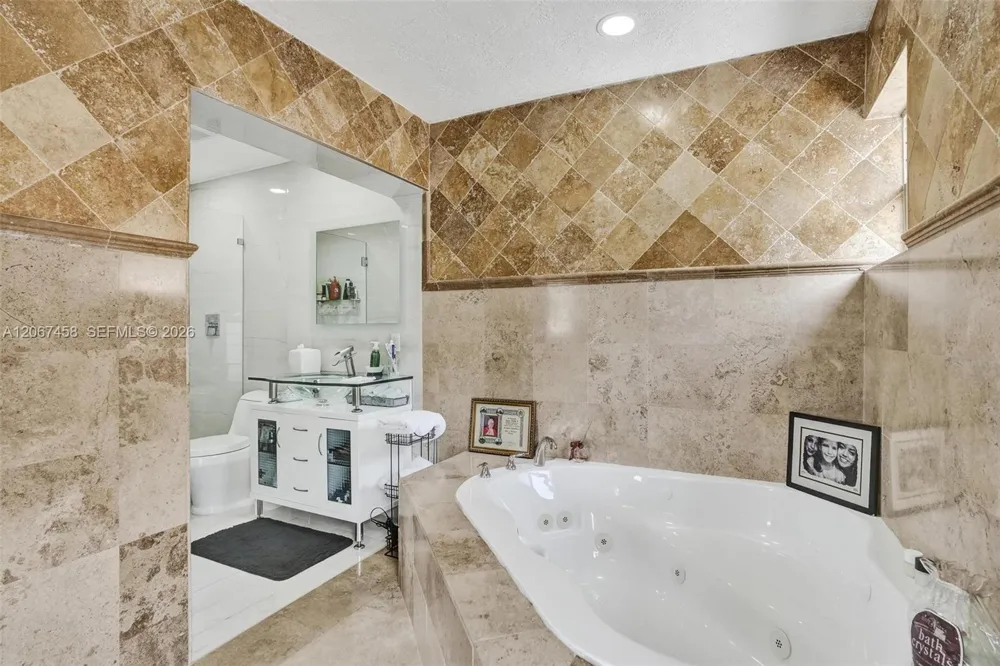 14335 SW 112th Ter Miami, FL 33186