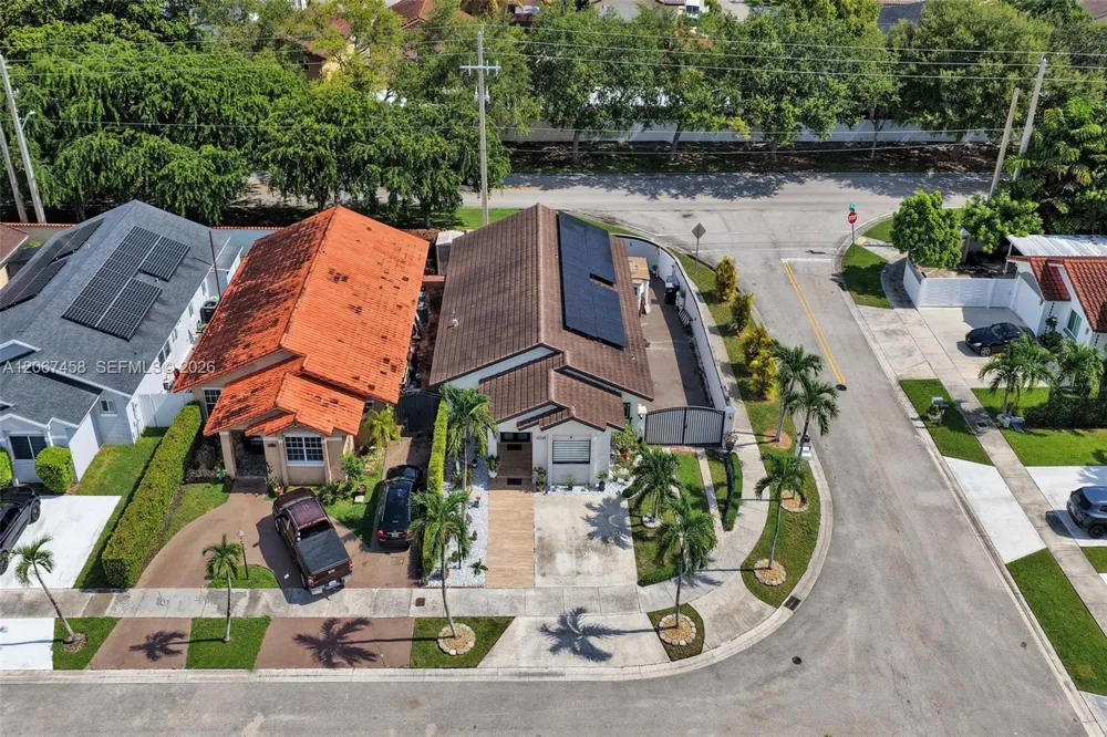 14335 SW 112th Ter Miami, FL 33186