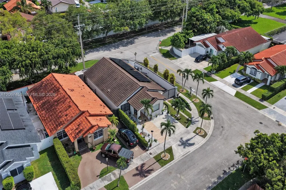 14335 SW 112th Ter Miami, FL 33186