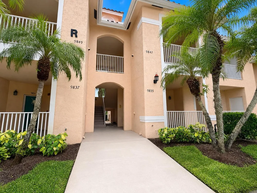 9847 Perfect Drive #168 Port St. Lucie, FL 34986