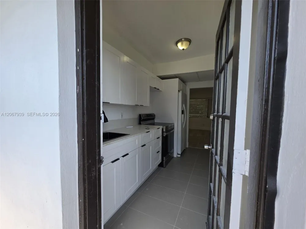 7845 NE Bayshore Ct #12A Miami, FL 33138