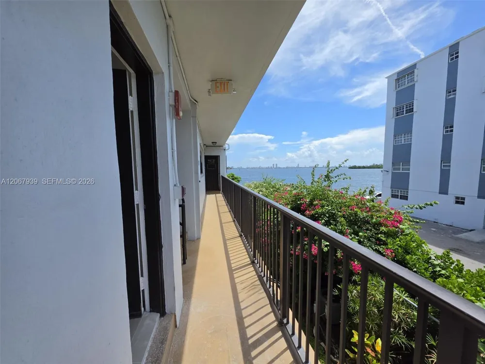 7845 NE Bayshore Ct #12A Miami, FL 33138