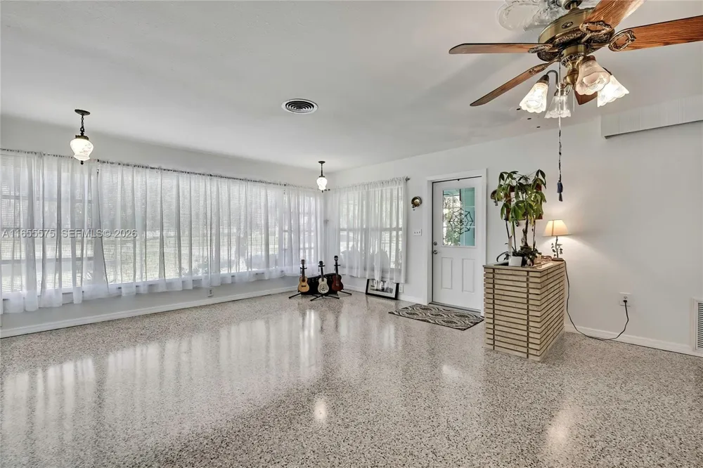 685 Afterglow Cir Other City - In The State Of Florida, FL 34429