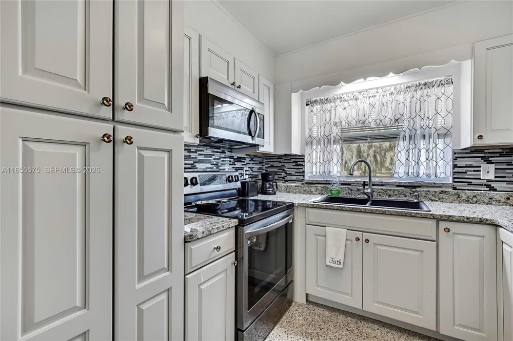 685 Afterglow Cir Other City - In The State Of Florida, FL 34429