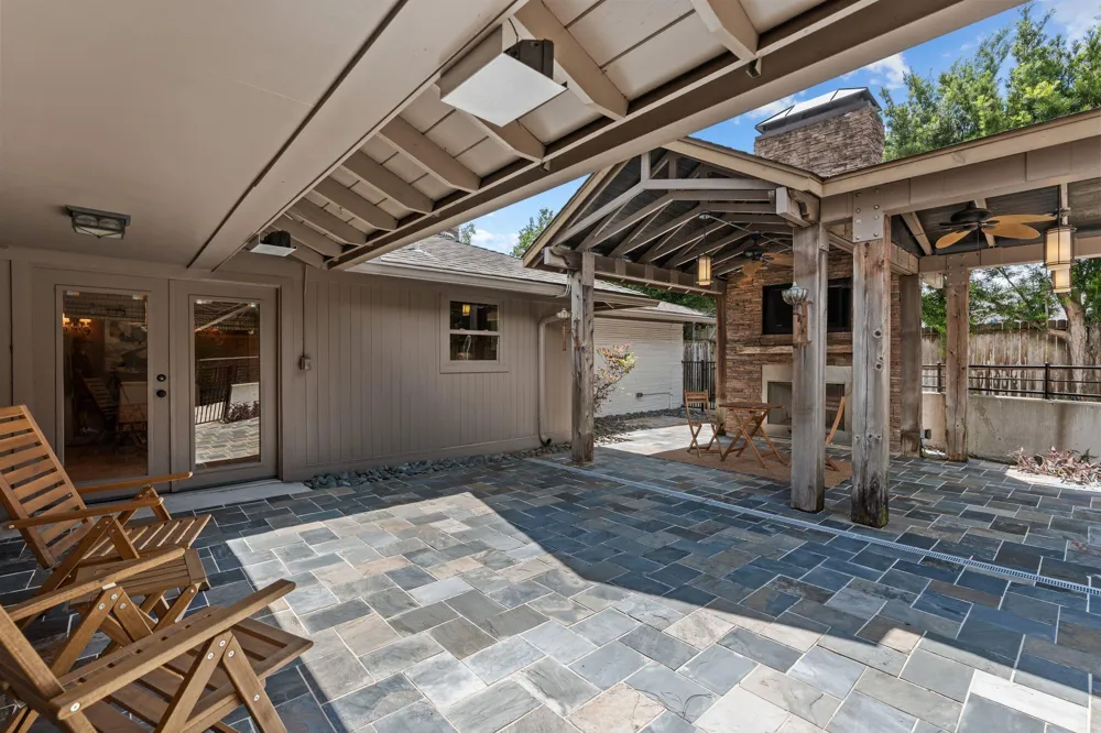 10034 Meadow Lake Lane Houston, TX 77042