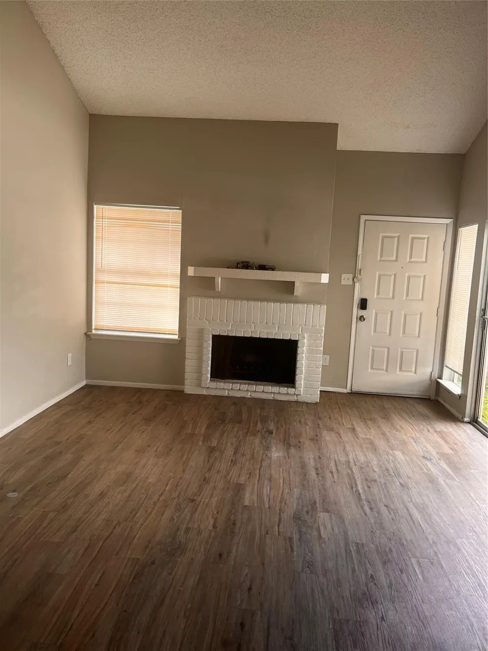 12245 Lemon Ridge Lane #122 Houston, TX 77035