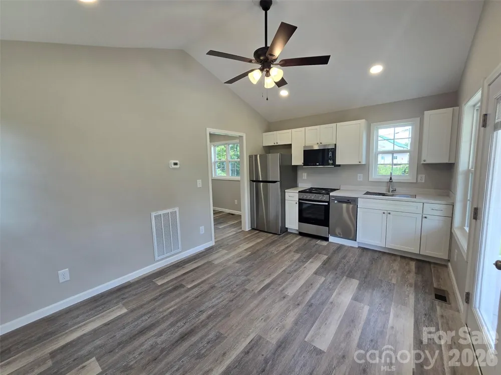 619 Railroad Avenue Troy, NC 27371