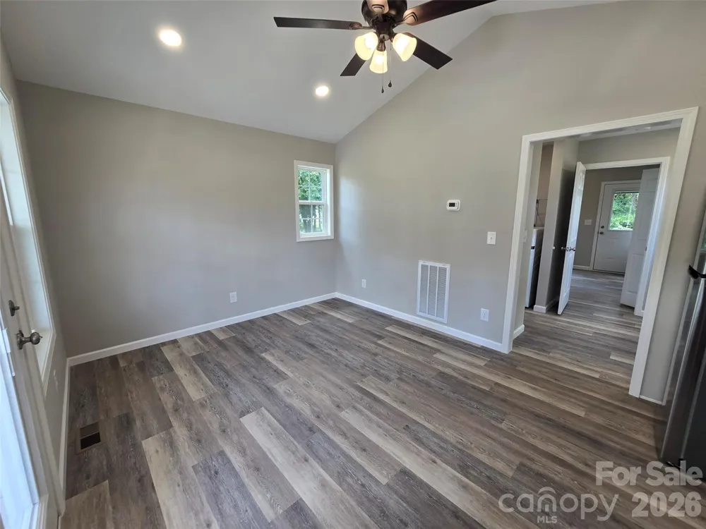 619 Railroad Avenue Troy, NC 27371