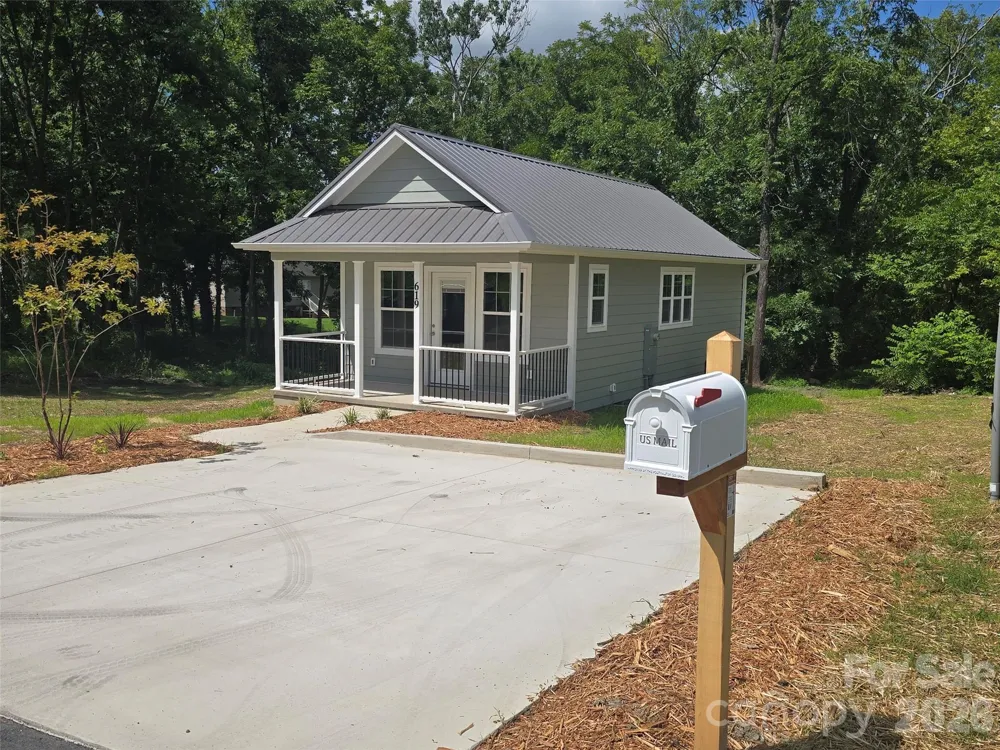 619 Railroad Avenue Troy, NC 27371
