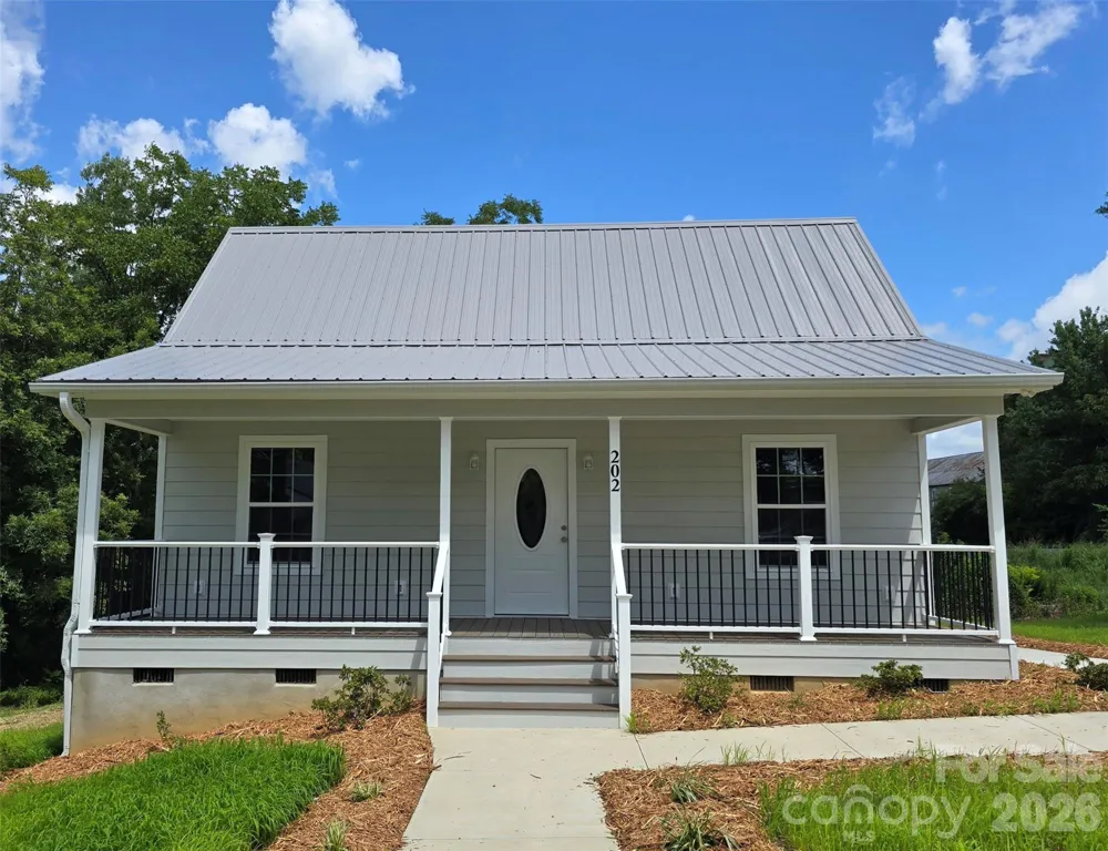 202 W Roswell Street Troy, NC 27371