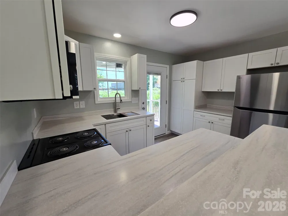 202 W Roswell Street Troy, NC 27371