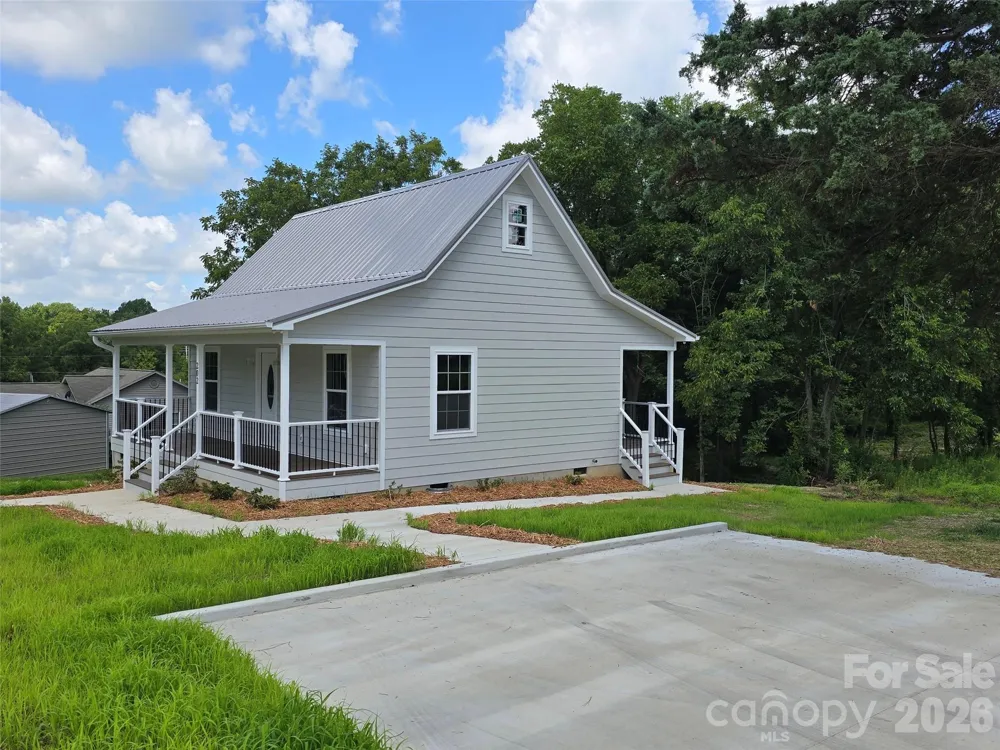 202 W Roswell Street Troy, NC 27371
