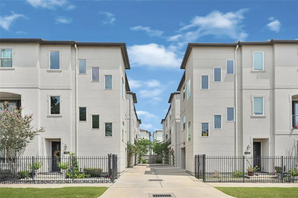 5514 Petty Street #A Houston, TX 77007