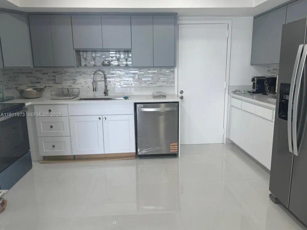 17720 Bay Rd #803 Sunny Isles Beach, FL 33160