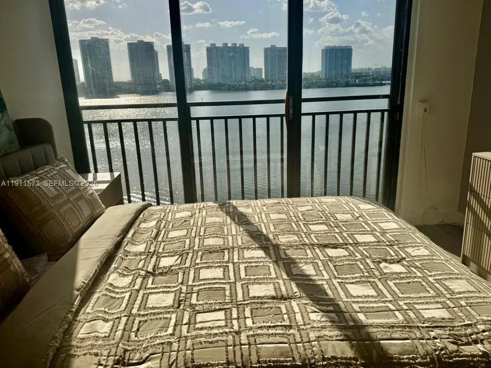 17720 Bay Rd #803 Sunny Isles Beach, FL 33160