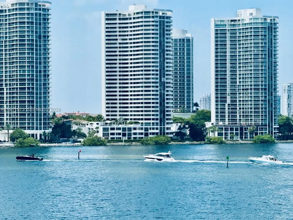17720 Bay Rd #803 Sunny Isles Beach, FL 33160