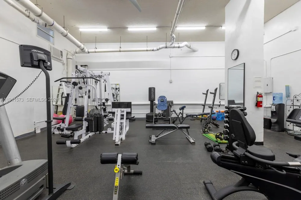 17720 Bay Rd #803 Sunny Isles Beach, FL 33160