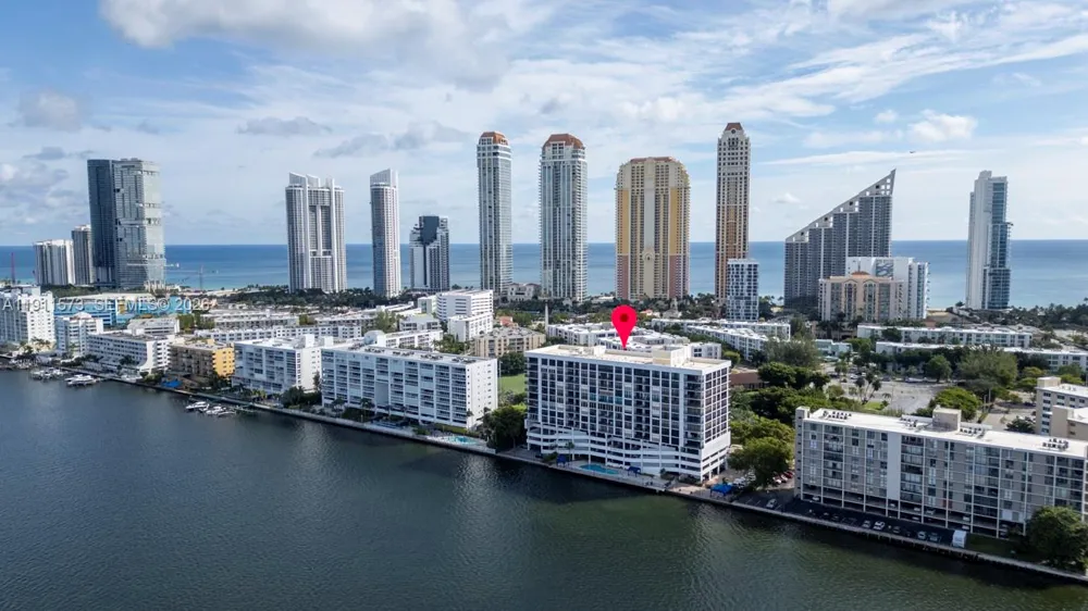 17720 Bay Rd #803 Sunny Isles Beach, FL 33160