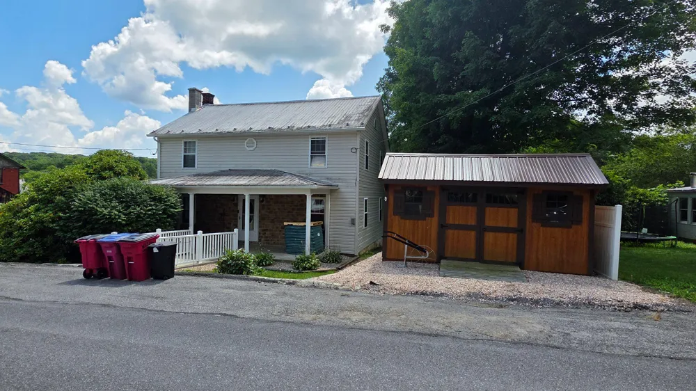 124 CHURCH STREET Robertsdale, PA 16674