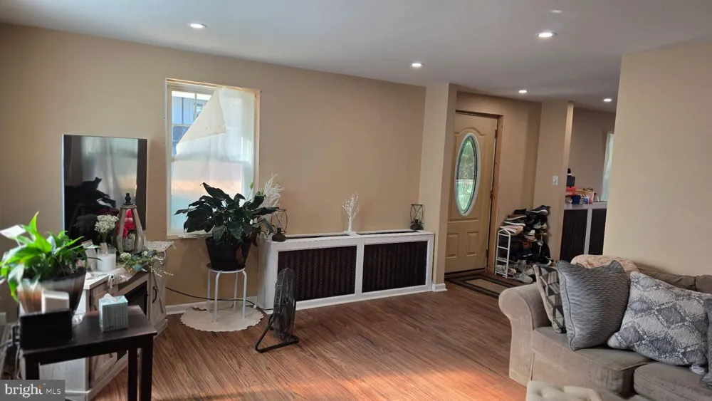 124 CHURCH STREET Robertsdale, PA 16674