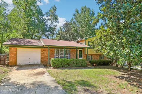 3762 Fairington Drive