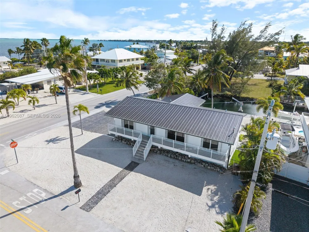 30368 Killdeer Ln Big Pine, FL 33043