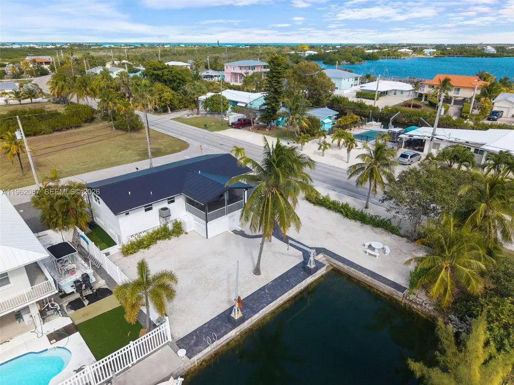 30368 Killdeer Ln Big Pine, FL 33043