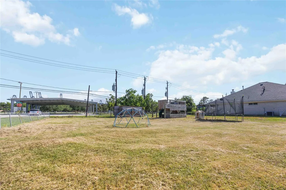 507 Shore Acres Boulevard La Porte, TX 77571