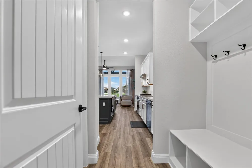 18207 W Shoreline Vista Lane Cypress, TX 77433