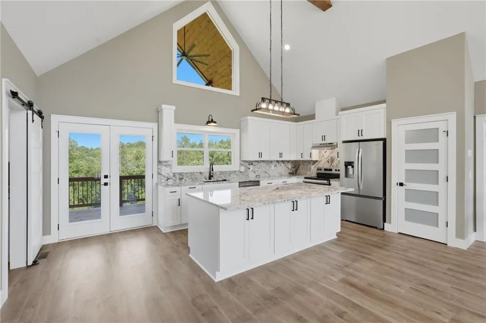 2956 Blalock Mountain Road Talking Rock, GA 30175