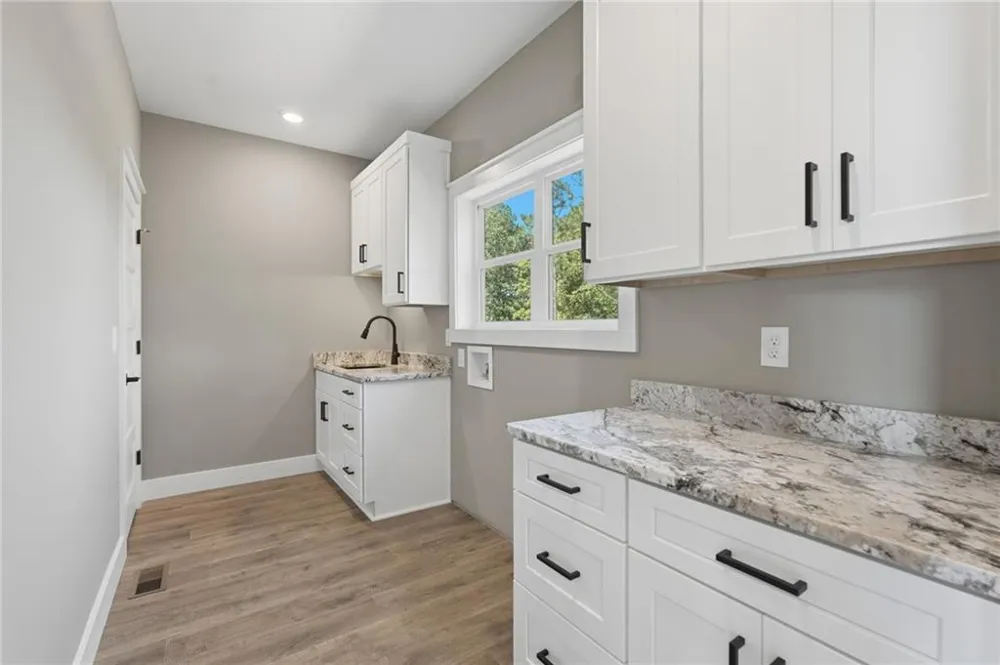 2956 Blalock Mountain Road Talking Rock, GA 30175