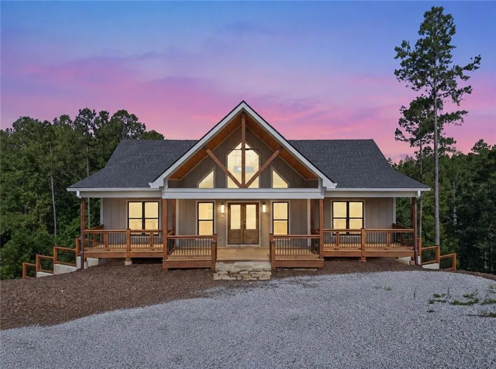 2956 Blalock Mountain Road Talking Rock, GA 30175