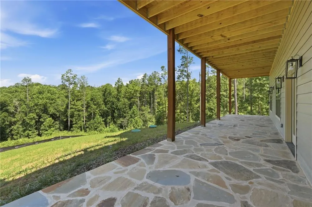 2956 Blalock Mountain Road Talking Rock, GA 30175