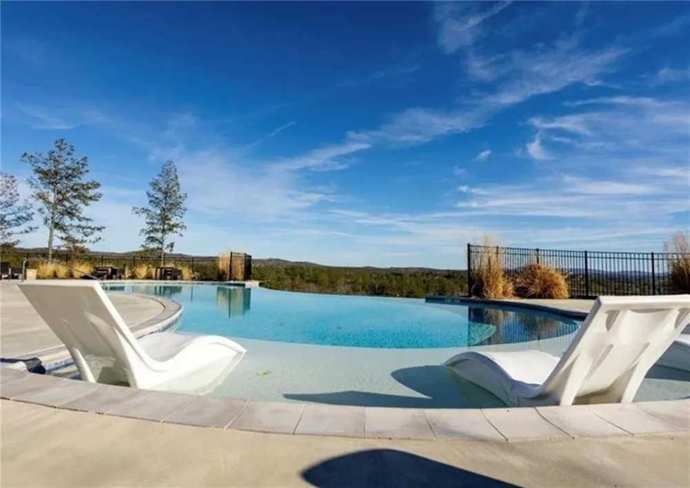 2956 Blalock Mountain Road Talking Rock, GA 30175