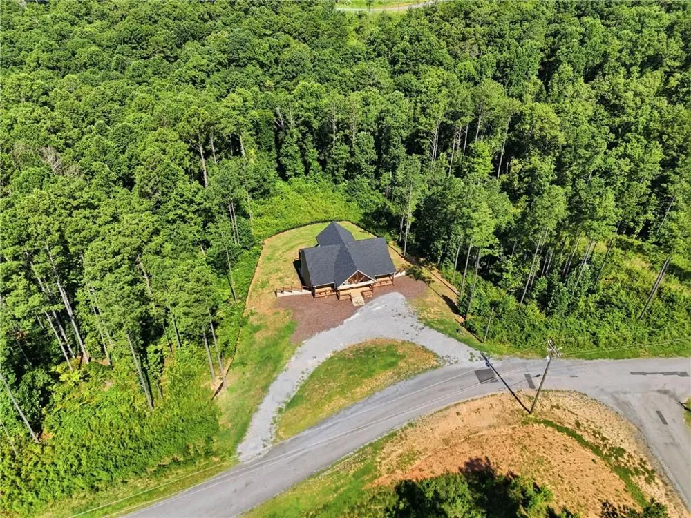 2956 Blalock Mountain Road Talking Rock, GA 30175
