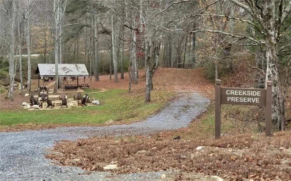 2956 Blalock Mountain Road Talking Rock, GA 30175