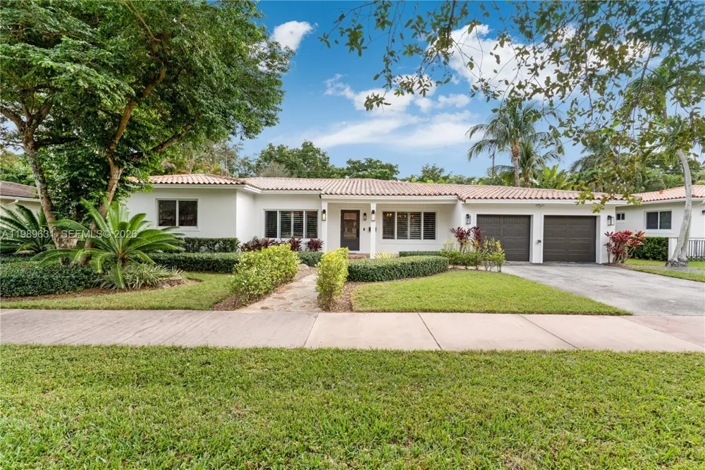 426 Hardee Rd Coral Gables, FL 33146