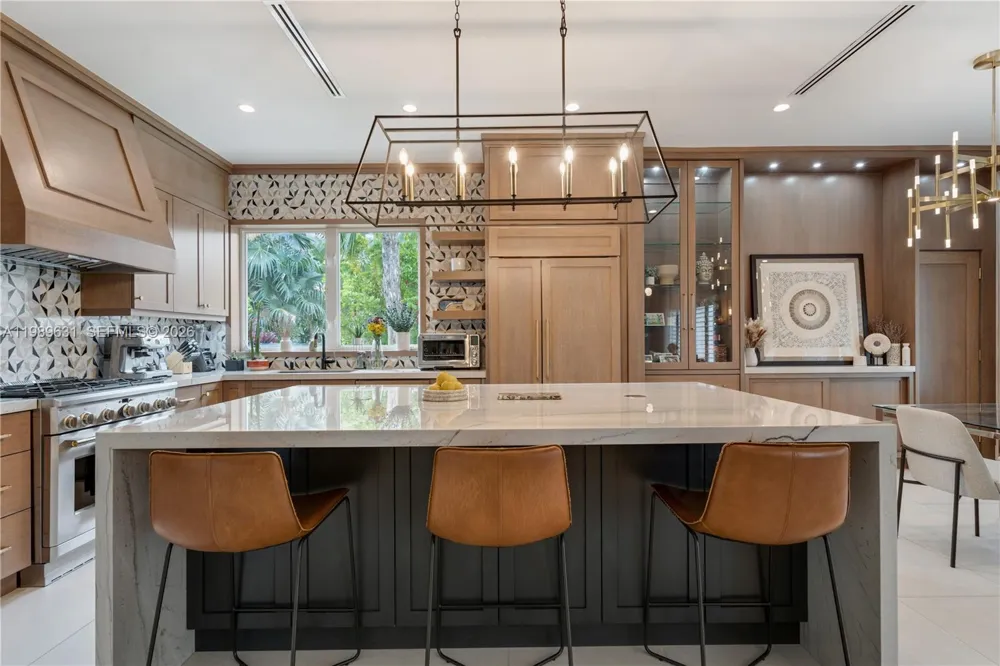 426 Hardee Rd Coral Gables, FL 33146