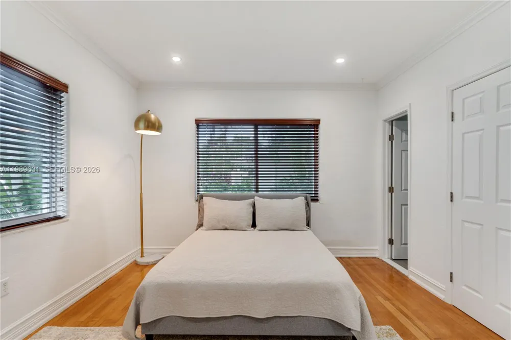 426 Hardee Rd Coral Gables, FL 33146