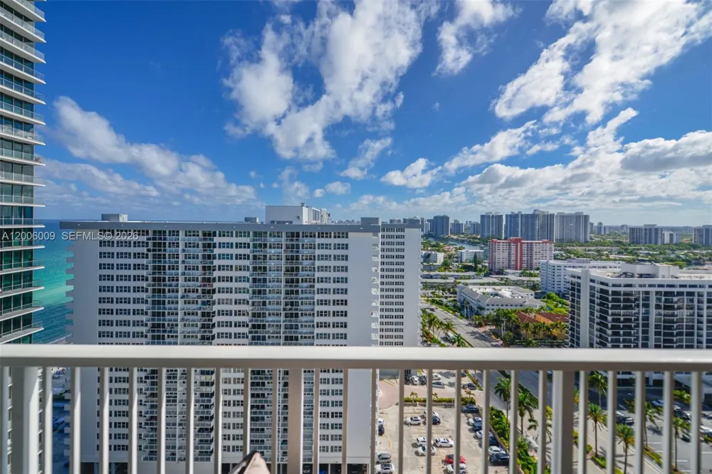 1980 S Ocean Dr #PHG Hallandale Beach, FL 33009