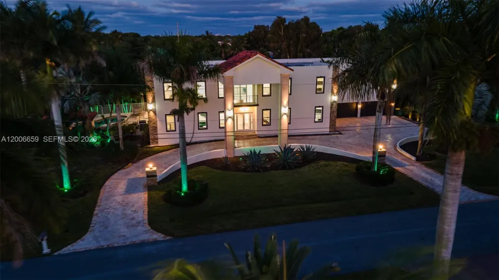 1430 NW 114th Ave Plantation, FL 33323