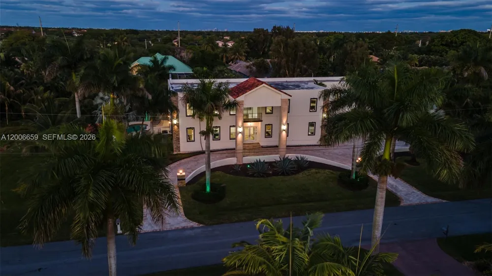 1430 NW 114th Ave Plantation, FL 33323