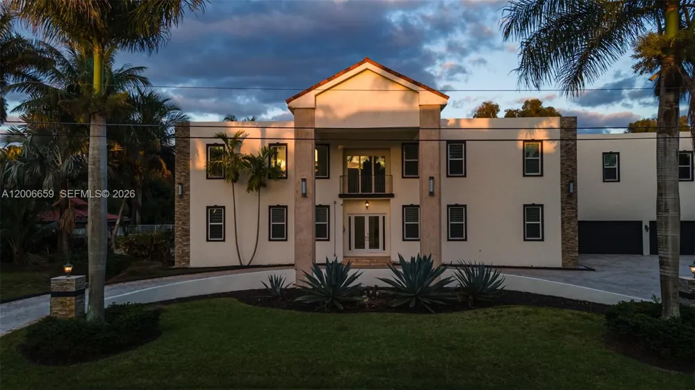 1430 NW 114th Ave Plantation, FL 33323