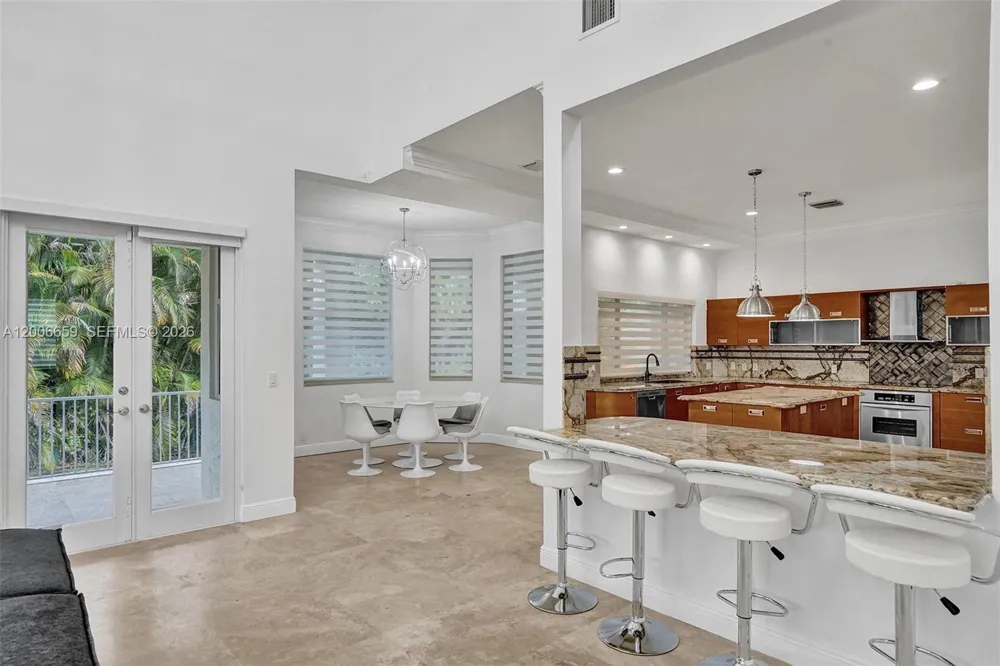 1430 NW 114th Ave Plantation, FL 33323