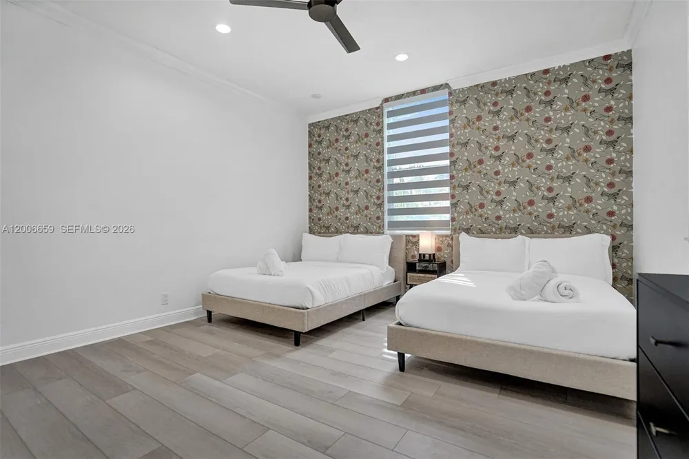 1430 NW 114th Ave Plantation, FL 33323
