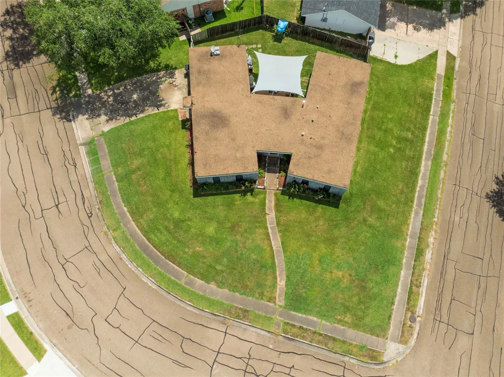 101 Mc Dow Street Victoria, TX 77901